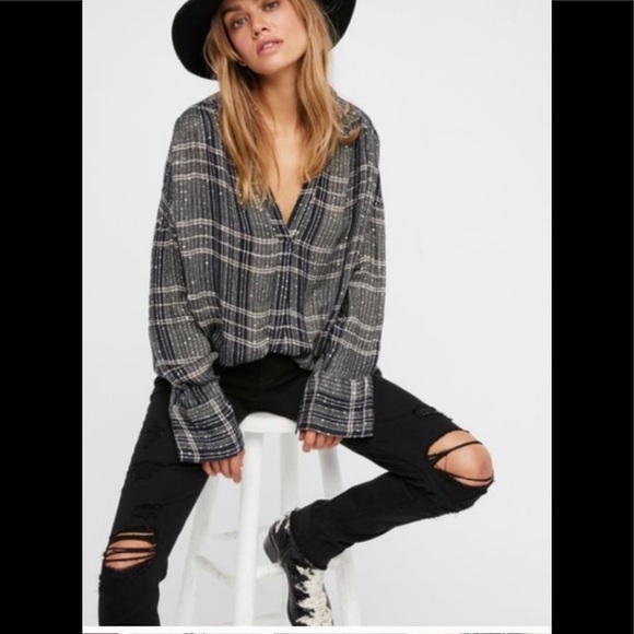 Free People FEARLESS LOVE PULLOVER - Picture 1 of 7